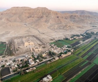 Deluxe travel and tours to Egypt